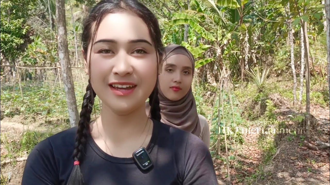 TERPESONA MELIHAT KECANTIKAN NENG INEU DAN NENG ANI BIDADARI DESA HIDUP SEDERHANA DI KAMPUNG