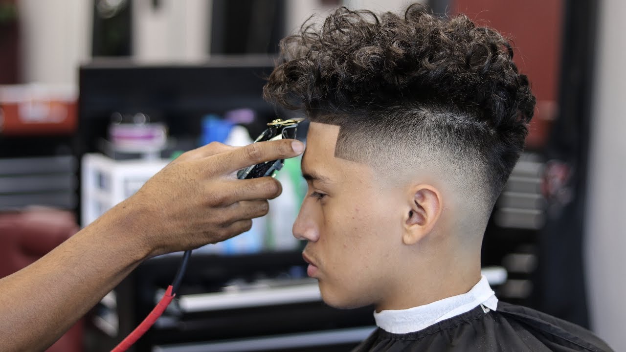 HAIRCUT TUTORIAL: DROP FADE | CURLY TOP
