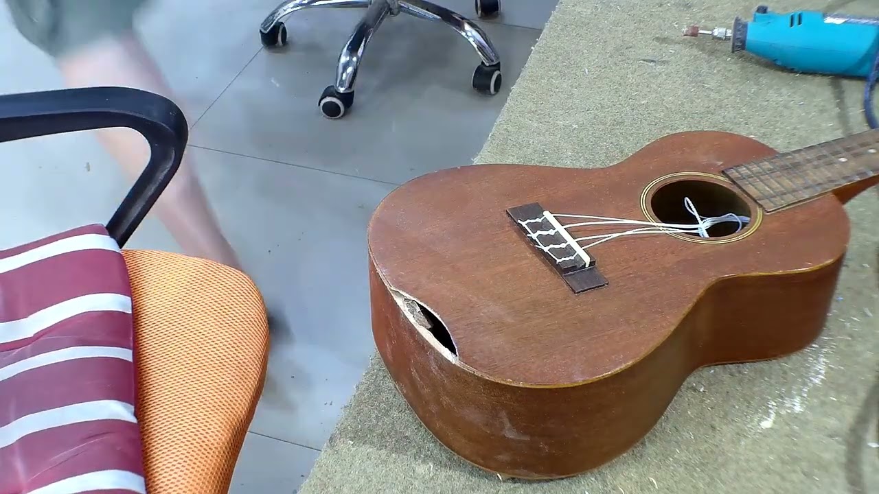 RoJoBe Music Fixing a broken ukulele part 2