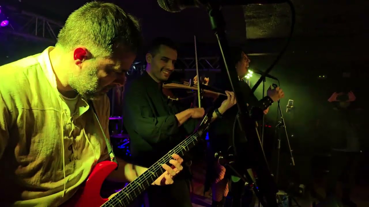 ASTAROZ fiesta pagana cover mago de oz