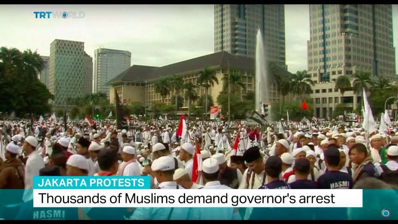 Jakarta Protests: Thousands of Muslims demand governor's arrest
