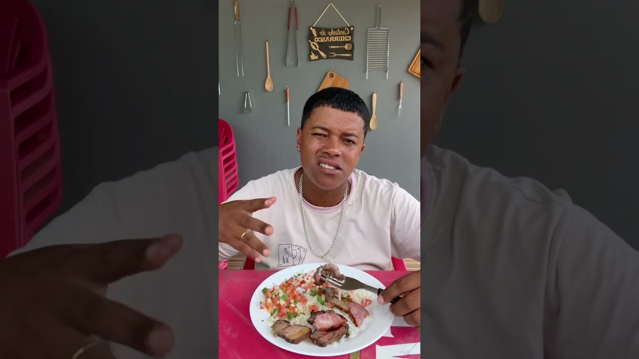 ✅ Carne assada, arroz e vinagrete