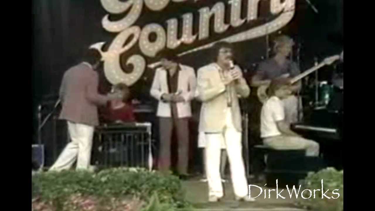 The Hinsons 1983 LIVE - RARE!  - The Lighthouse - OPRYLAND