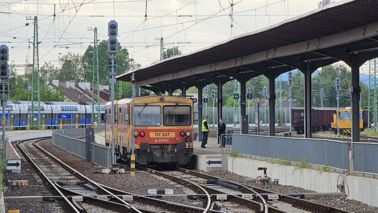 2025 05 08 16:33:20 32223 személyvonat (Diósjenő - Vác)