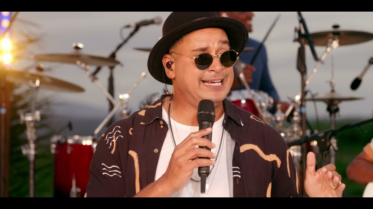 Samba em Harmonia - Paquerei / Pau que nasce torto / Melô do Tchan (Video Oficial)