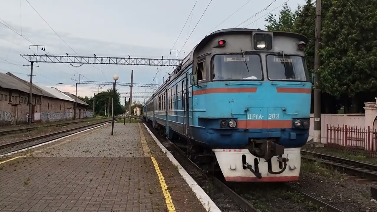 Обзор Дизель-поезда ДР1а 203