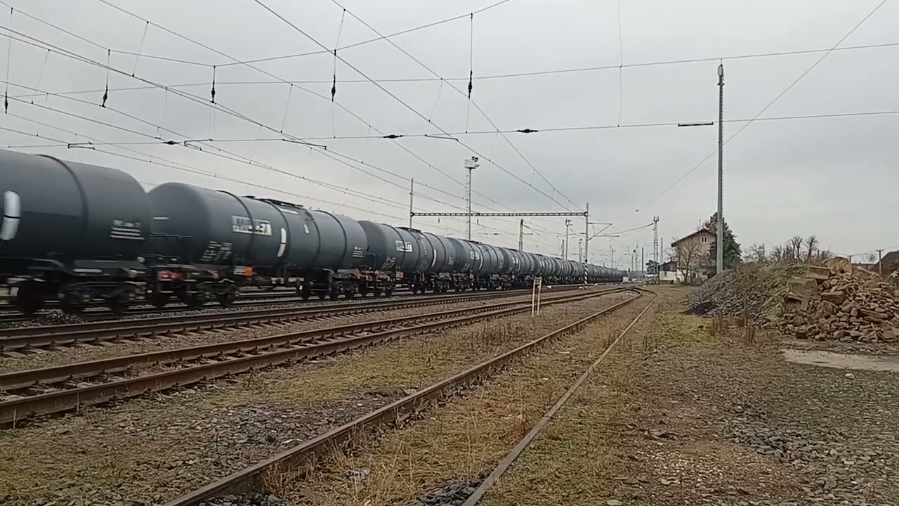 Pěkný pozdrav od BEACON vectrona s cisternami a nečinným LTE vectronem v Polepech 8.2.