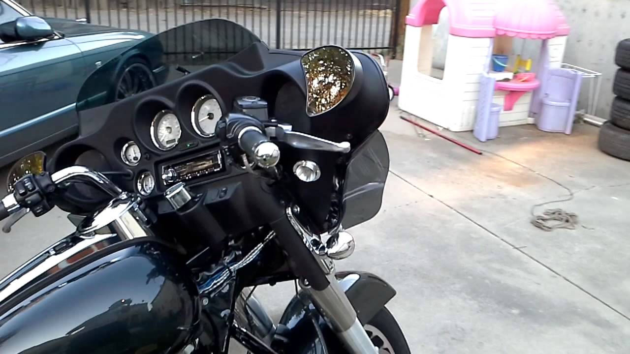 Loudest 2 speaker harley davidson fairing in 916