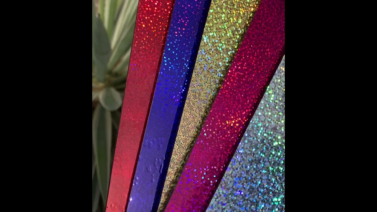 HOLOboard glitter in action