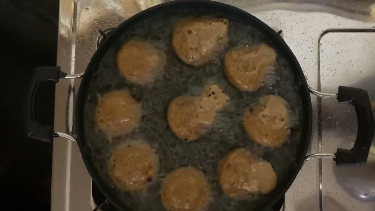 Unniyappom kerala traditionalsnack | kerala special food | Vishu specialfoods in kerala kerala snack