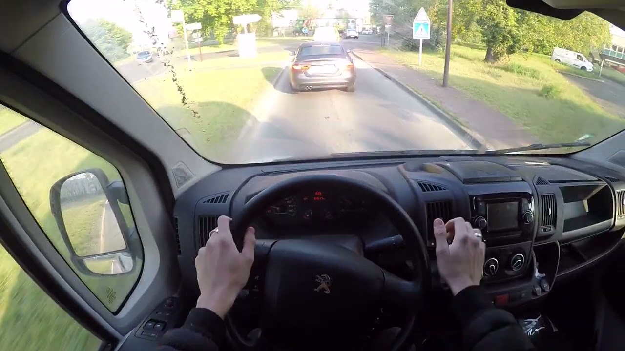 Peugeot Boxer 2.0 BlueHDi (2017) - POV Drive
