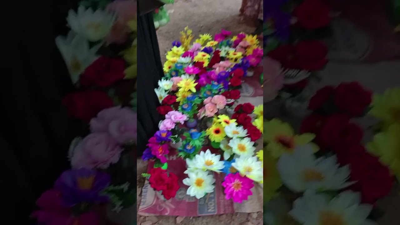 কি আনন্দ ঘুরে ঘুরে মেলা দেখা 