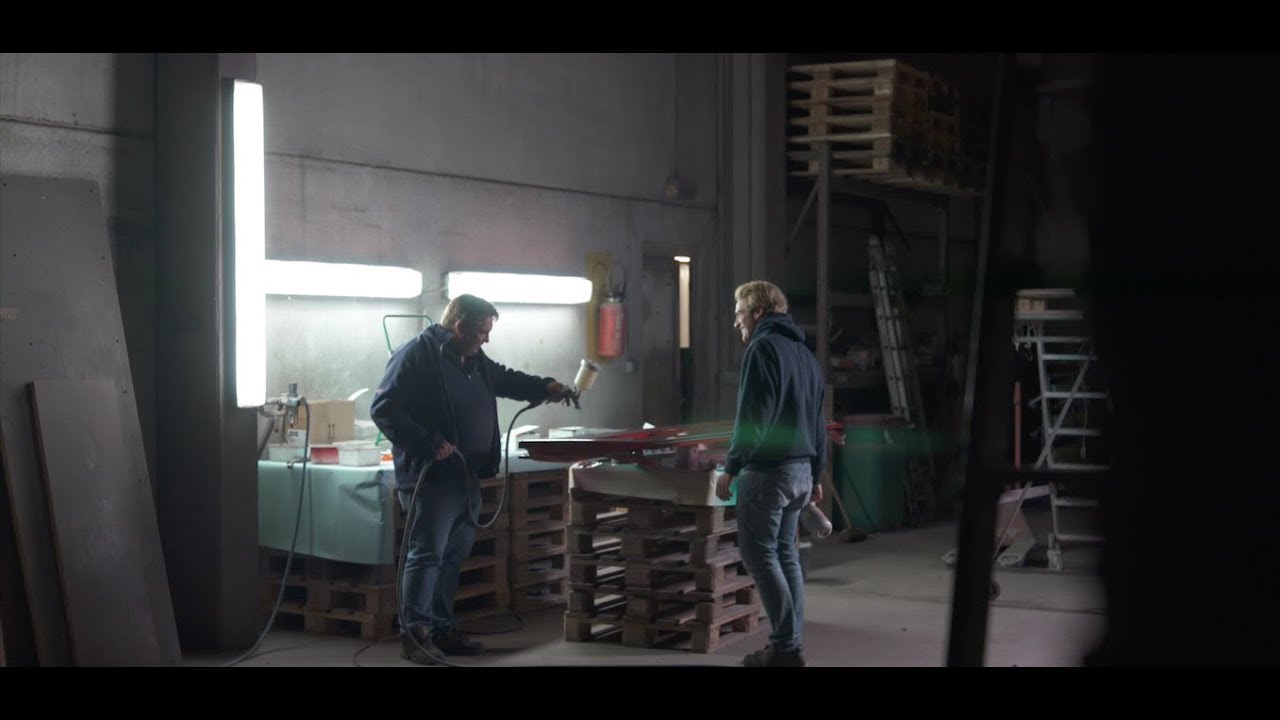 Le p&egrave;re et le fils Van Caudenberg : truckpainting en famille