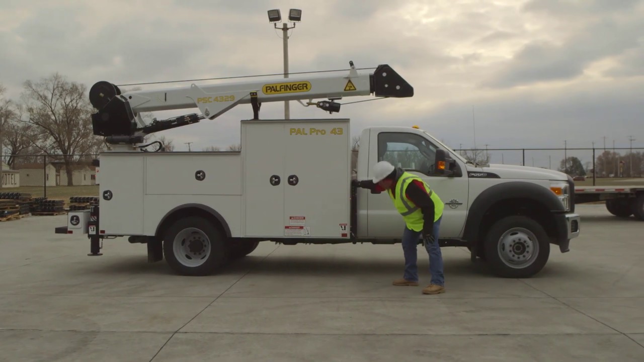 PALFINGER SERVICE CRANE HANDOVER GUIDE