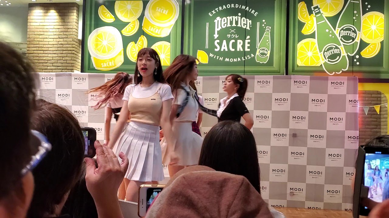 190729 April Take my hand @ SHIBUYA