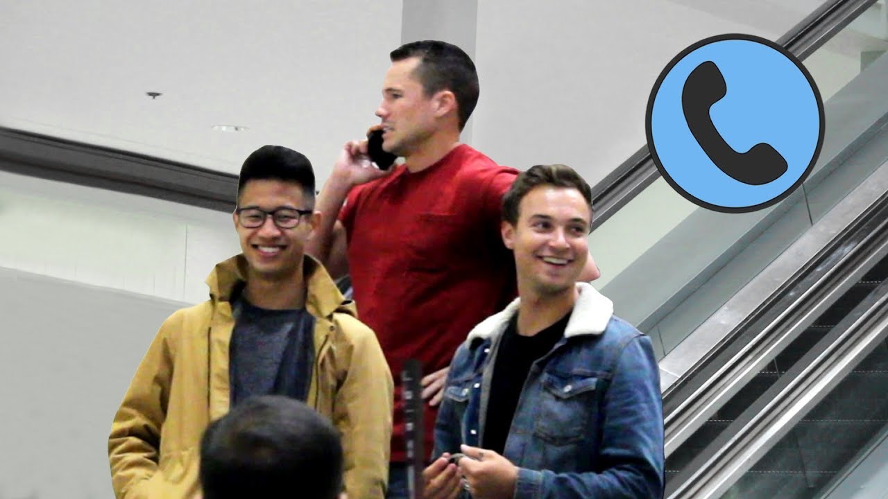 AWKWARD PHONE CALLS IN THE MALL