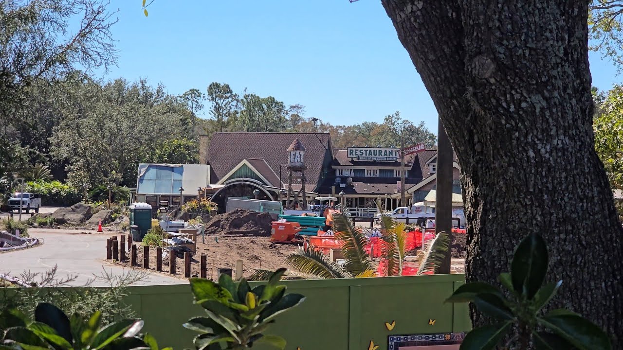 Dinoland walls