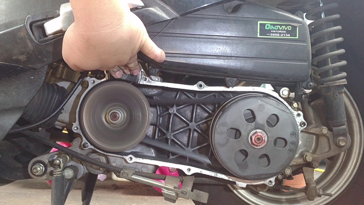 Honda Lead 2010 abrir tampa CVT parte 2/5
