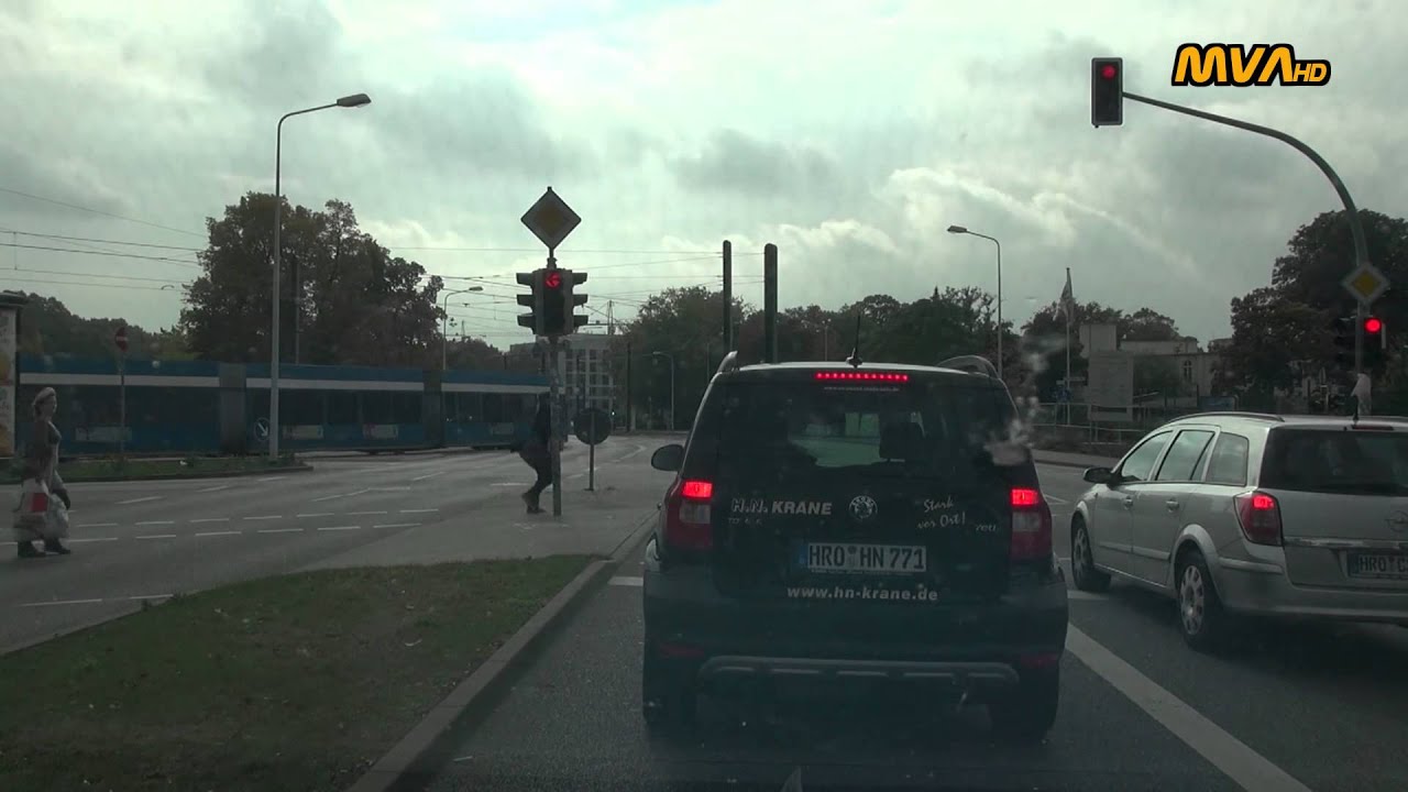 Fahrt auf der B105 nach und durch Rostock