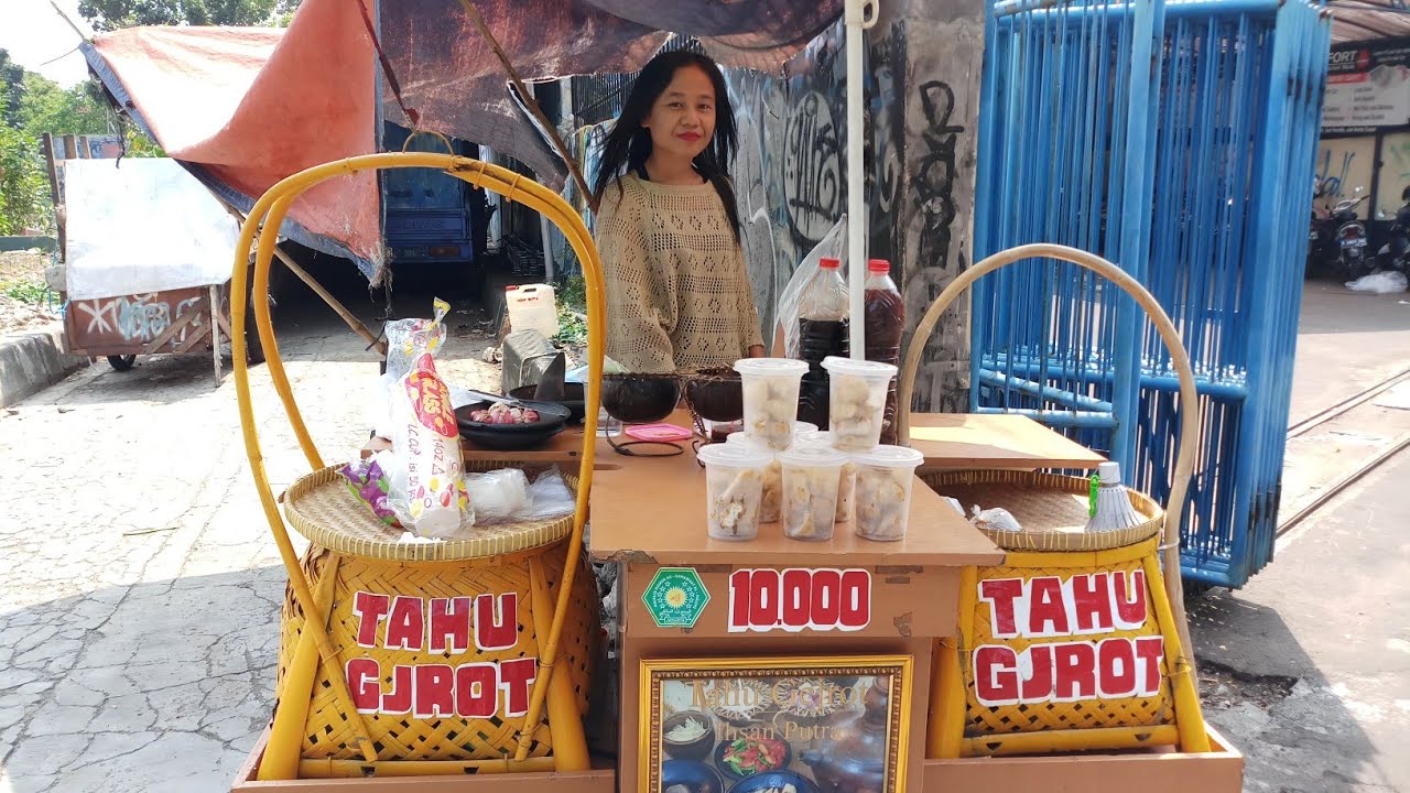 BIKIN NAGIH !!! JAJAN TAHU GEJROT - INDONESIAN STREET FOOD (Eng Sub)