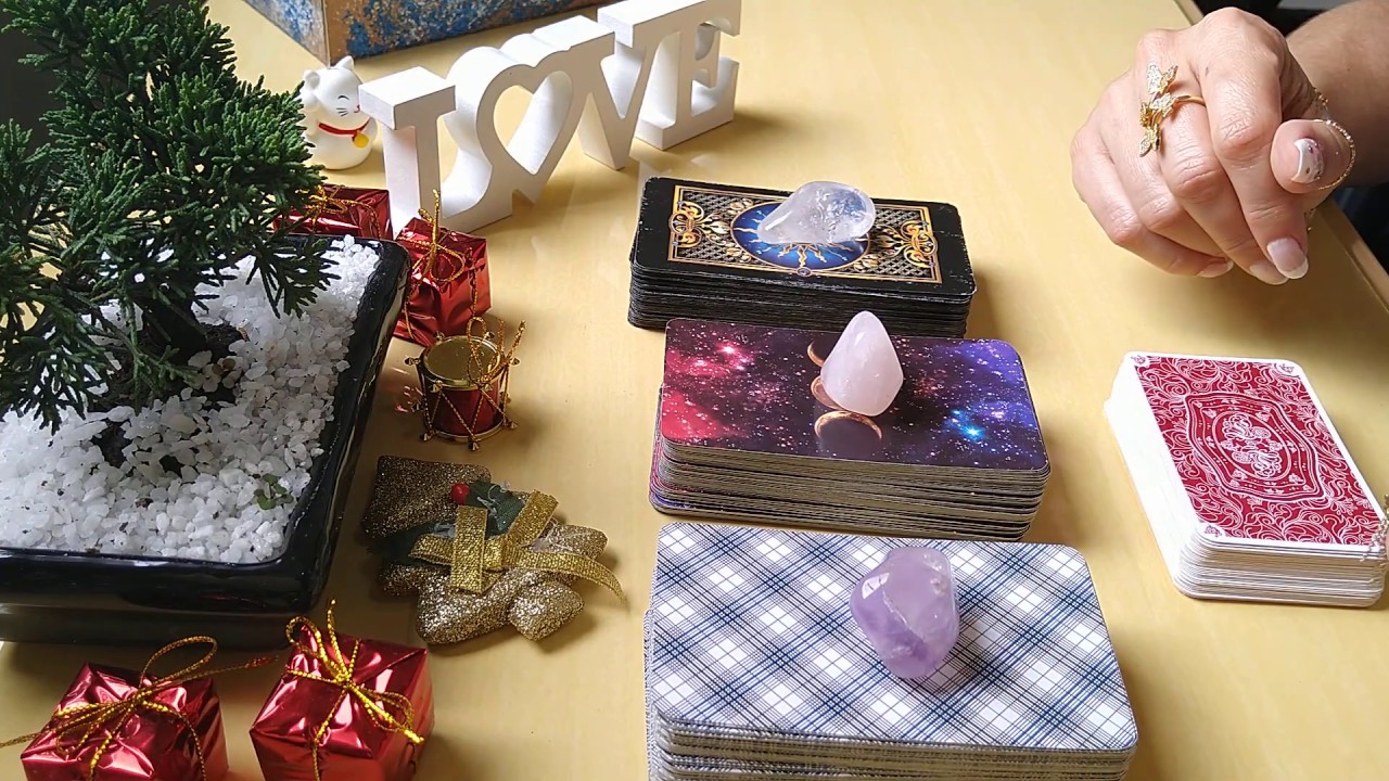 O QUE EST&Aacute; POR VIR NA MINHA VIDA AMOROSA? O Tarot Responde - O Tarot do Amor Revela Leitura Int. 61