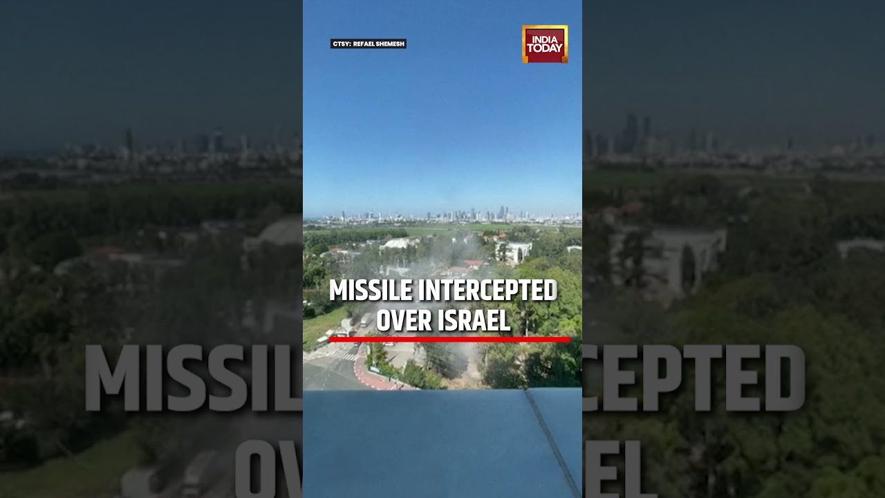 Explosion After Iranian Missile Intercepted | Central Israel Sees Mid-Air Blast