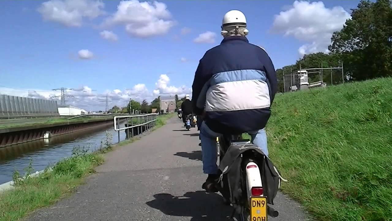 Bromfiets Westlandrit 23 augustus 2014, deel 1
