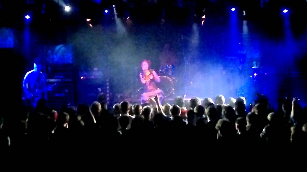 Icon For Hire - Call Me Alive - Live @ Christmas Rock Night 2012 (HD)