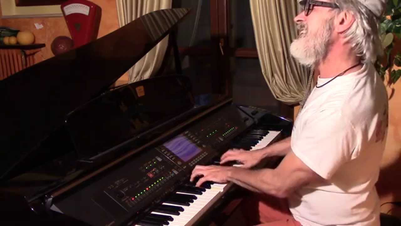 Latin Jazz Standard improvisation: 'So nice' (Summer samba,) , Tino Carugati Piano