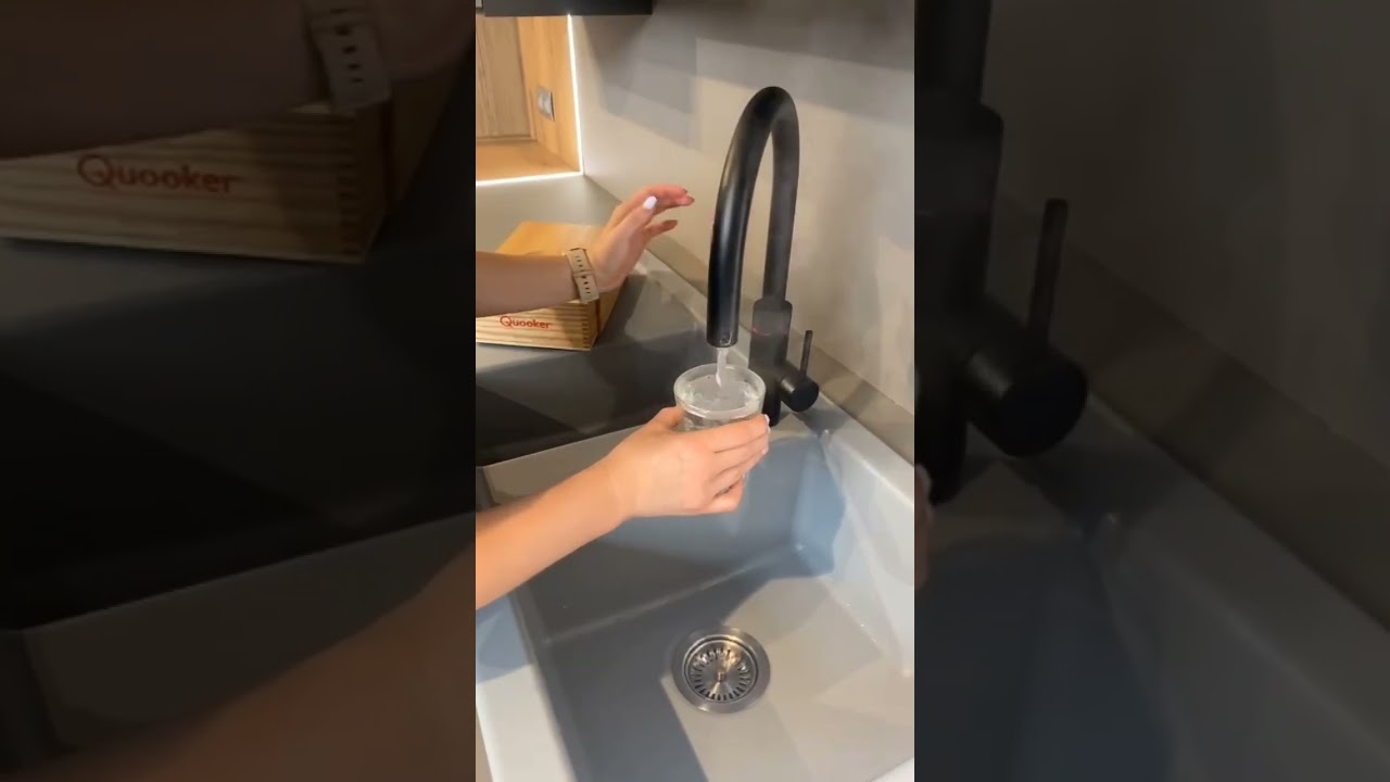 De l'eau bouillante instantan&eacute;e ? 💧 Quooker l'a fait ! 🔥