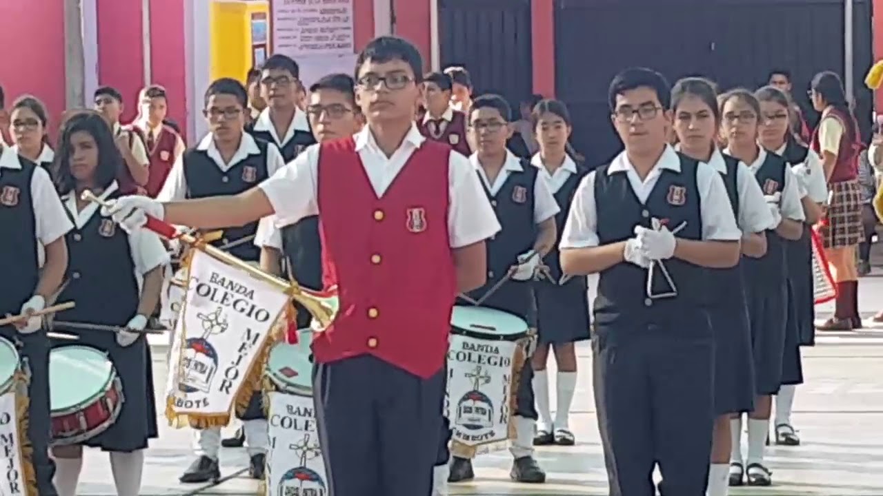 Mundo Mejor gana en Concurso de Bandas en Santa 2017