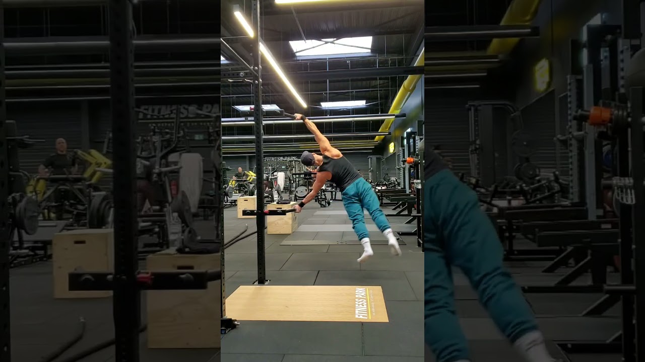 art of body control #youtube #youtubeshorts #motivation #gymmotivation #gymlife #art #reaction #body