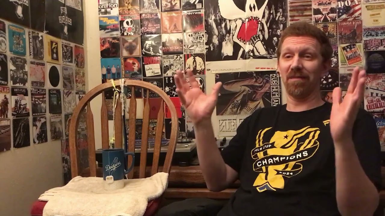 Shnootz - Reaction Video (Gary Numan - I Die: You Die)