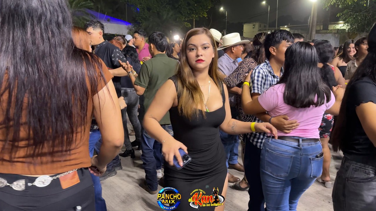 La cumbia de mi rancho El Kan de los teclados en vivo desde Never Altamira