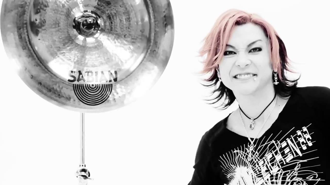 【MV】Lovely - BULL ZEICHEN 88