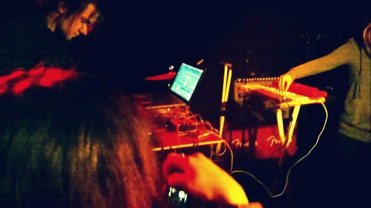 DA&auml;Ri - Live @ 114