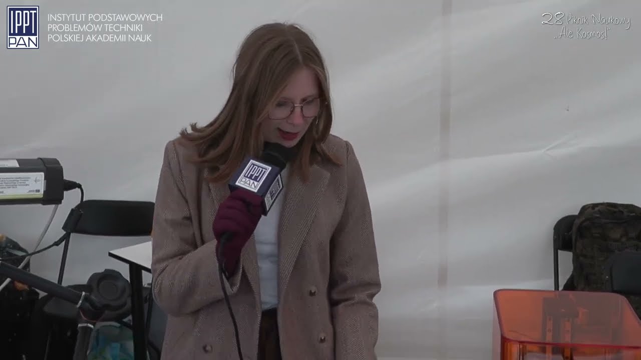 Piknik Naukowy, stoisko " Czy w Kosmosie słychać dźwięki?..." - mgr inż. Paula Broniszewska-Wojdat