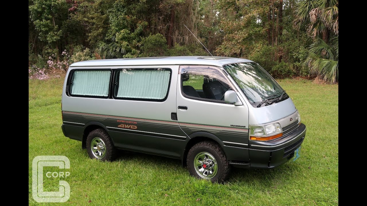 Toyota Hiace Super Custom 3L Diesel 2.8 в фантастическом состоянии
