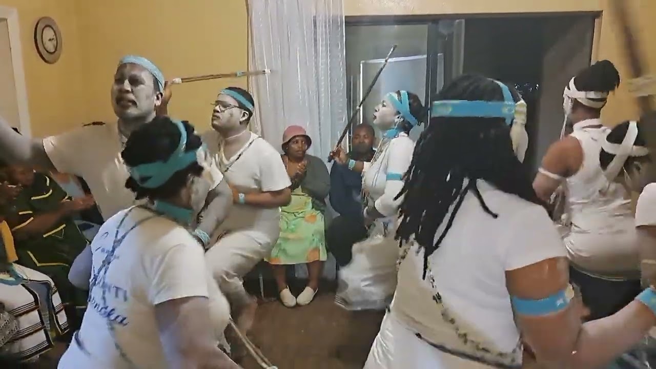 AMAWELE OOFAKU - INTLOMBE YEMVUMAKUFA KA ZANOKHANYO