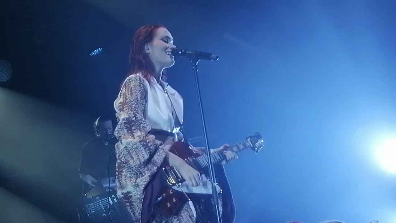 SANNI - Me ei olla enää me @ Huvilateltta, Helsinki 2.9.2023