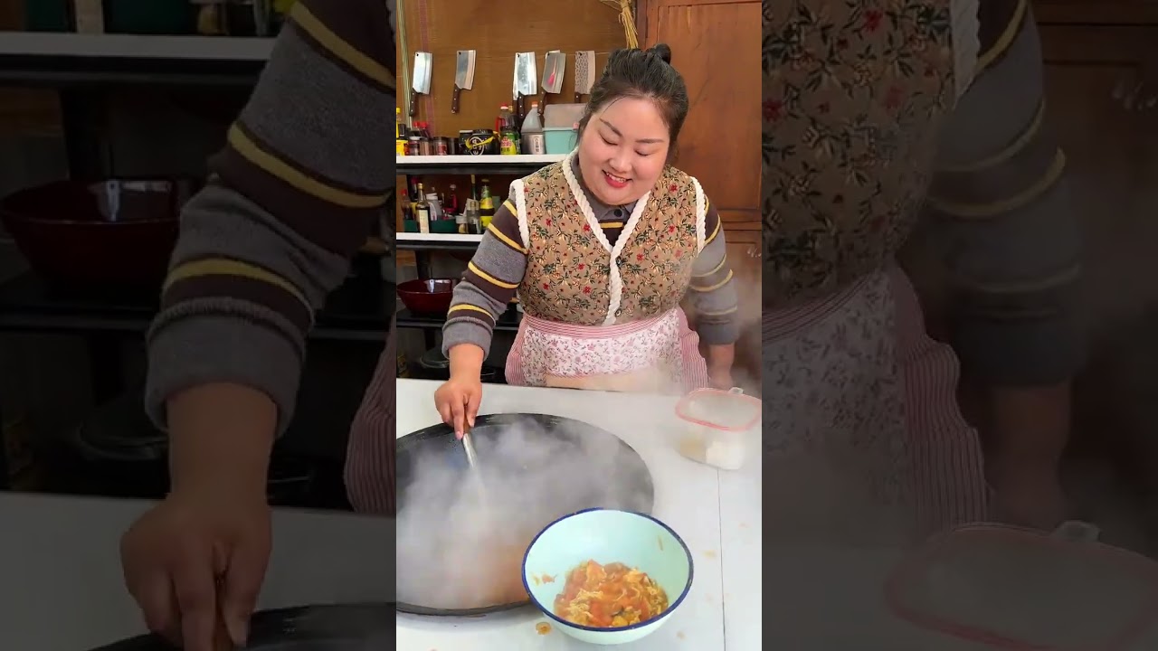 農家手工搓搓，吃起來不僅美味，而且特別勁道，讓人一吃一個不吱聲#農村生活 #農家味道 #把家鄉的味道分享給大家