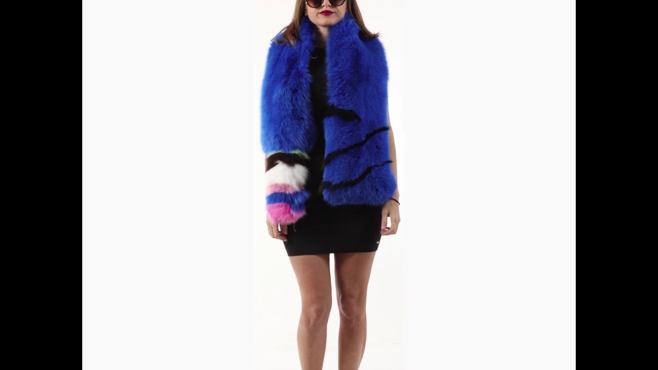 blue fox fur collar