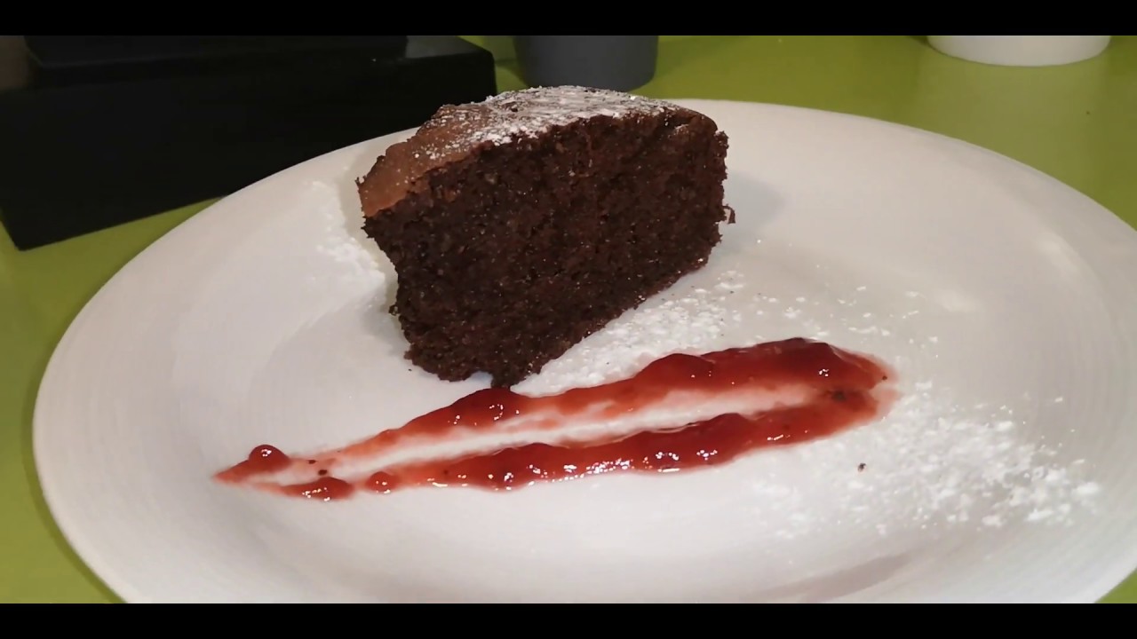 Bizcocho integral de cacao y azúcar moreno