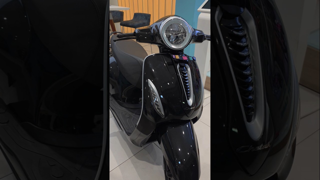 New 2025 Bajaj Chetak 3503 - Brooklyn Black