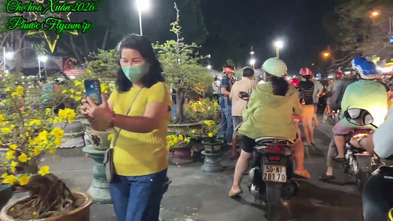 Chợ hoa Xuân và những trăn trở của những ngày cuối năm 
