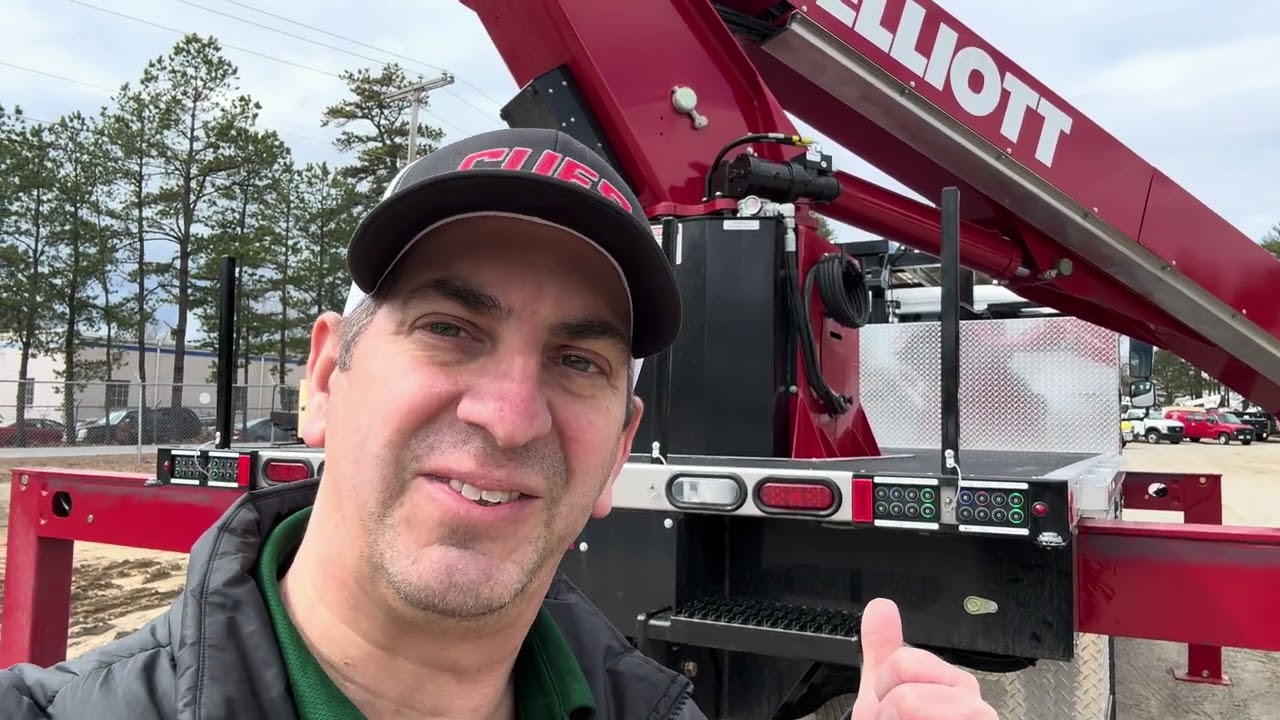 How To Use The Elliott L65 Auto Boom Stow/Unstow Feature