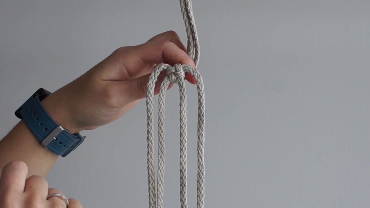 Macrame For Beginners - 28 Days of Knots! Day 27: Chinese Crown Knot
