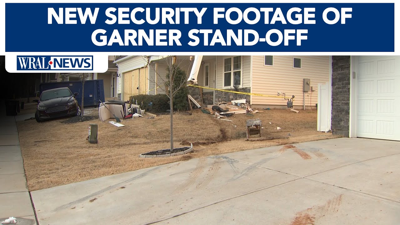 New security video shows moments before tense Garner standoff