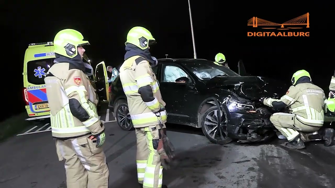 Gewonde bij zware aanrijding in Well