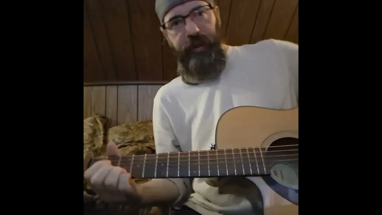 34 locked in some quick songs and strumming.